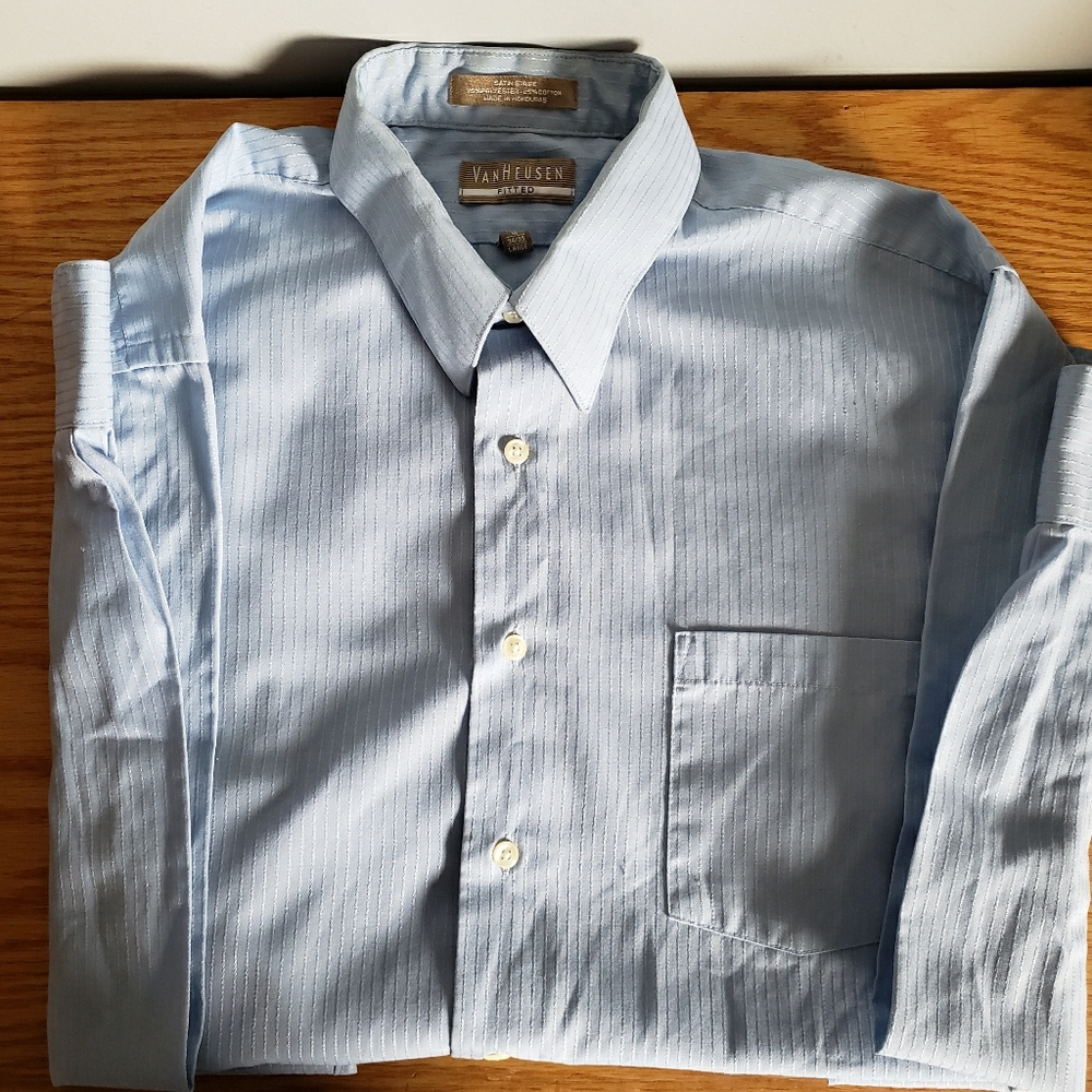 Mens Dress shirt, light blue striped
